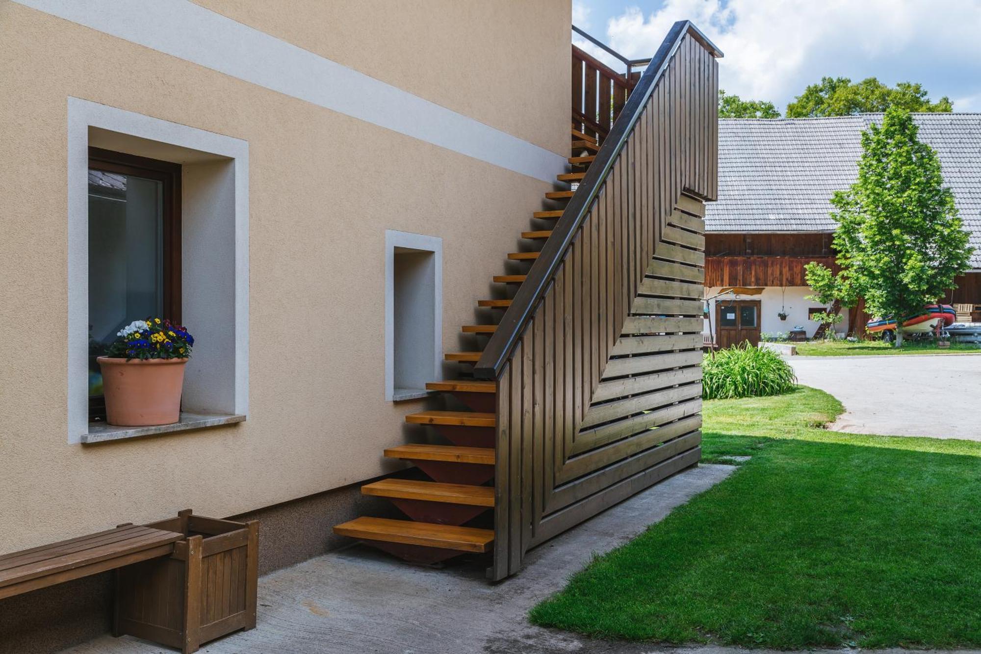 Pr'Jernejc Agroturism Villa Lesce  Exterior photo